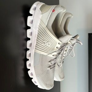 Women’s On CloudTec size 9.5